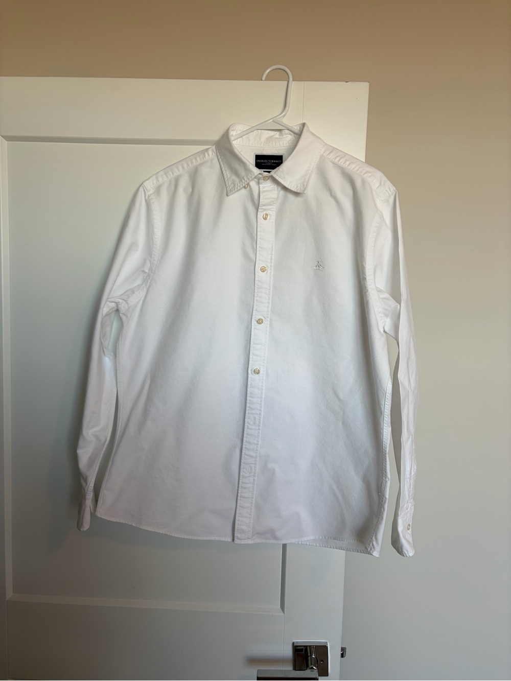 Charles Tyrwhitt slim fit white button-down Oxford men’s large